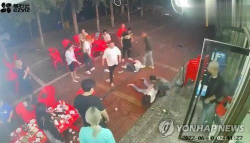 탕산 여성 집단 폭행 사건 <로이터=연합뉴스>